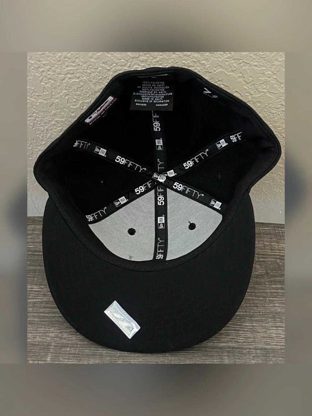 New Era Authentic Collection 59FIFTY Fitted Miami Marlins Hat Size-7 3/8